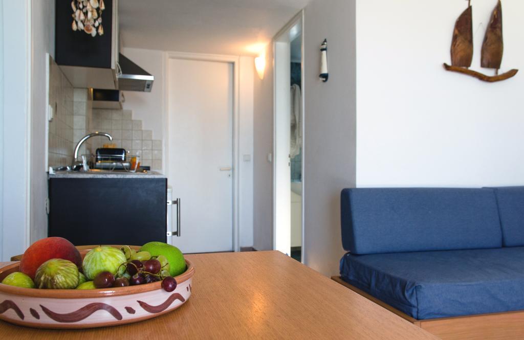 Yialos Studios-Apartments Makrýgialos エクステリア 写真