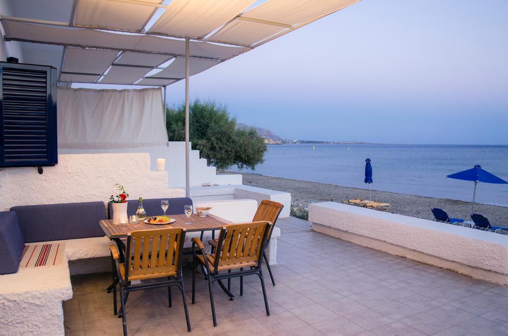 Yialos Studios-Apartments Makrýgialos エクステリア 写真