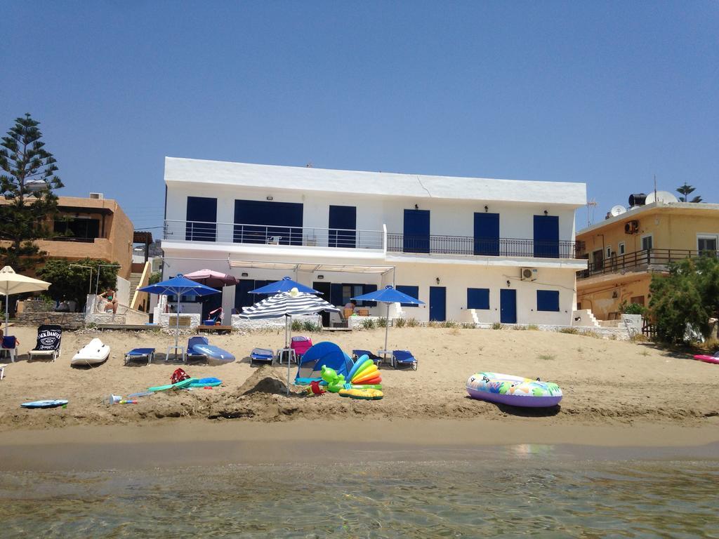 Yialos Studios-Apartments Makrýgialos エクステリア 写真